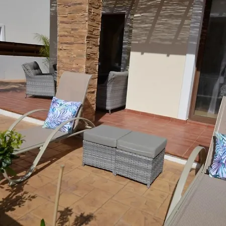 Villa Amara - 3 Bed With Shared Pool Idyllic Ayia Thekla