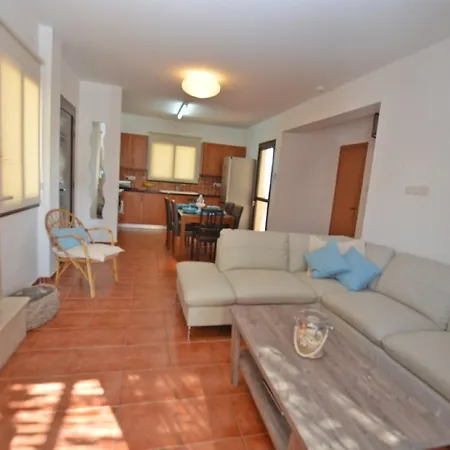 Villa Amara - 3 Bed With Shared Pool Idyllic Ayia Thekla
