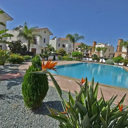 Amara - 3 Bed With Shared Pool Idyllic Ayia Thekla Vila