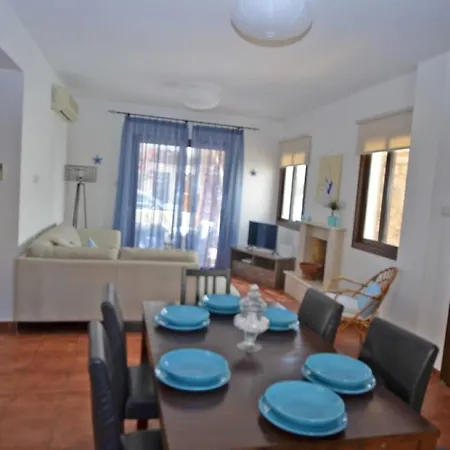 Amara - 3 Bed With Shared Pool Idyllic Ayia Thekla Vila