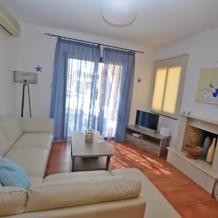 Amara - 3 Bed With Shared Pool Idyllic Ayia Thekla Villa